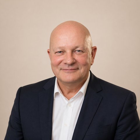Johan Asklund — Grundare och VD, Alba Business Group
